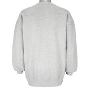 Starter - Iowa Hawkeyes Crew Neck Sweatshirt 1990s Large Vintage Retro Football College