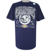 NFL (Logo 7) - Dallas Cowboys Big Logo Champions T-Shirt 1996 X-Large Vintage Retro Football