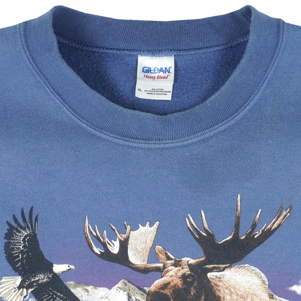 Vintage (Gildan) - Alaska Wildlife Crew Neck Sweatshirt 1990s X-Large Vintage Retro