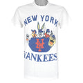 MLB (Soffe's Choice) - New York Yankees X Looney Tunes T-Shirt 1990s Medium Vintage Retro Baseball