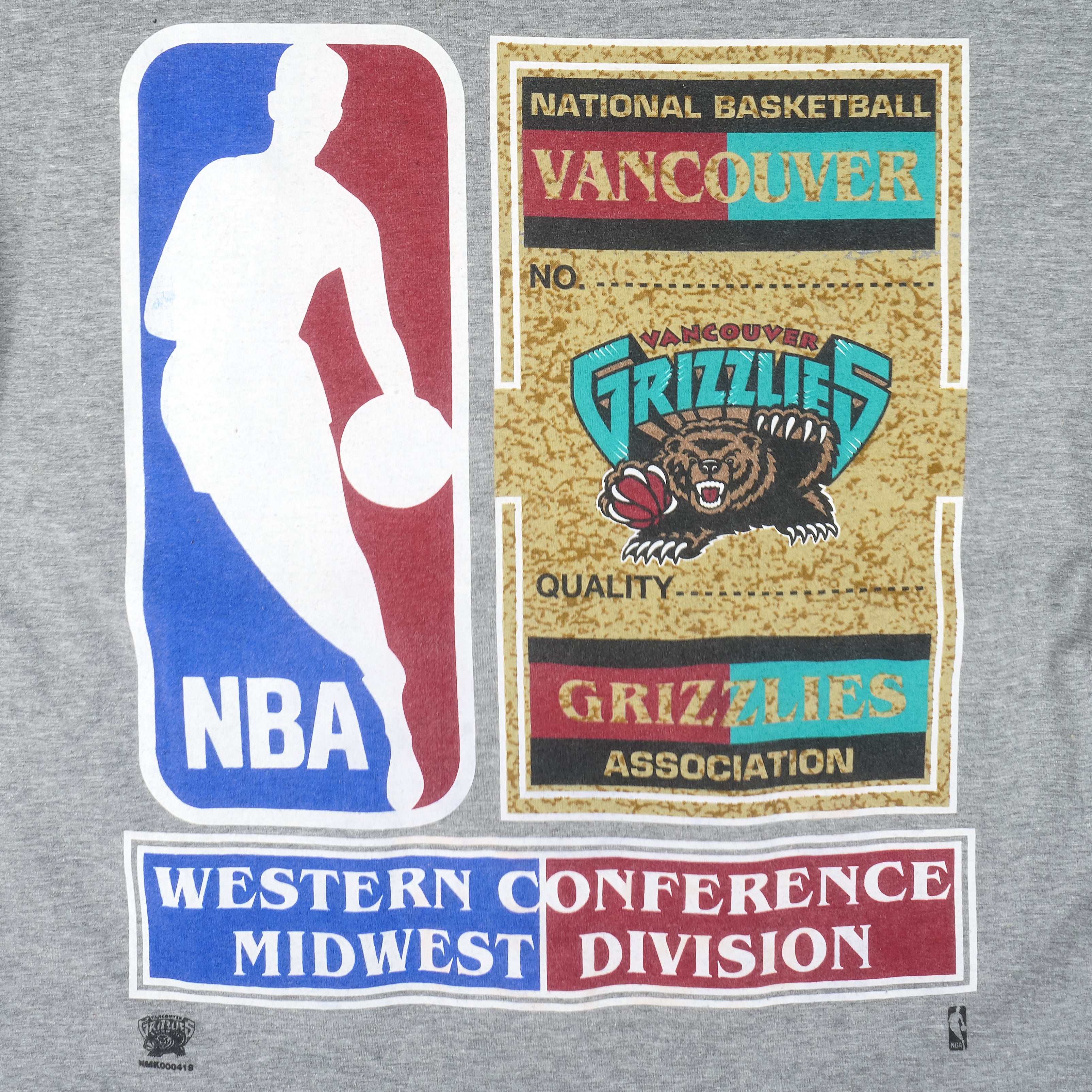 Vintage NBA (Nutmeg) - Vancouver Grizzlies T-Shirt 1994 Medium