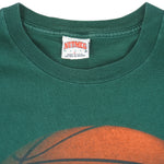 NBA (Nutmeg) - Seattle Sonics T-Shirt 1990s X-Large Vintage Retro Basketball