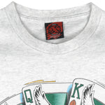 NFL (Shirt Xplosion) - Philadelphia Eagles Wild Cards Caricature T-Shirt 1995 X-Large Vintage Retro Football