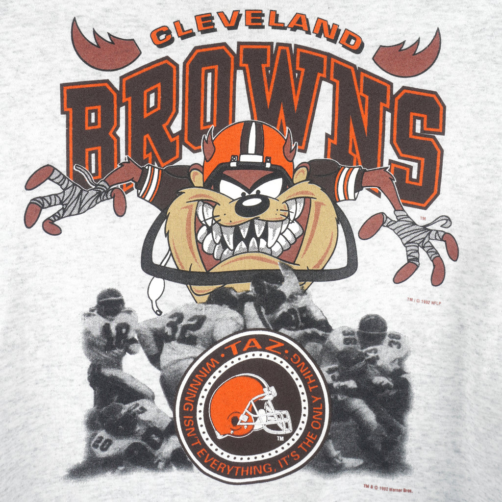 NFL (Artex) - Cleveland Browns X Taz Winning Is The Only Thing Sweatshirt 1992 X-Large Vintage Retro Football