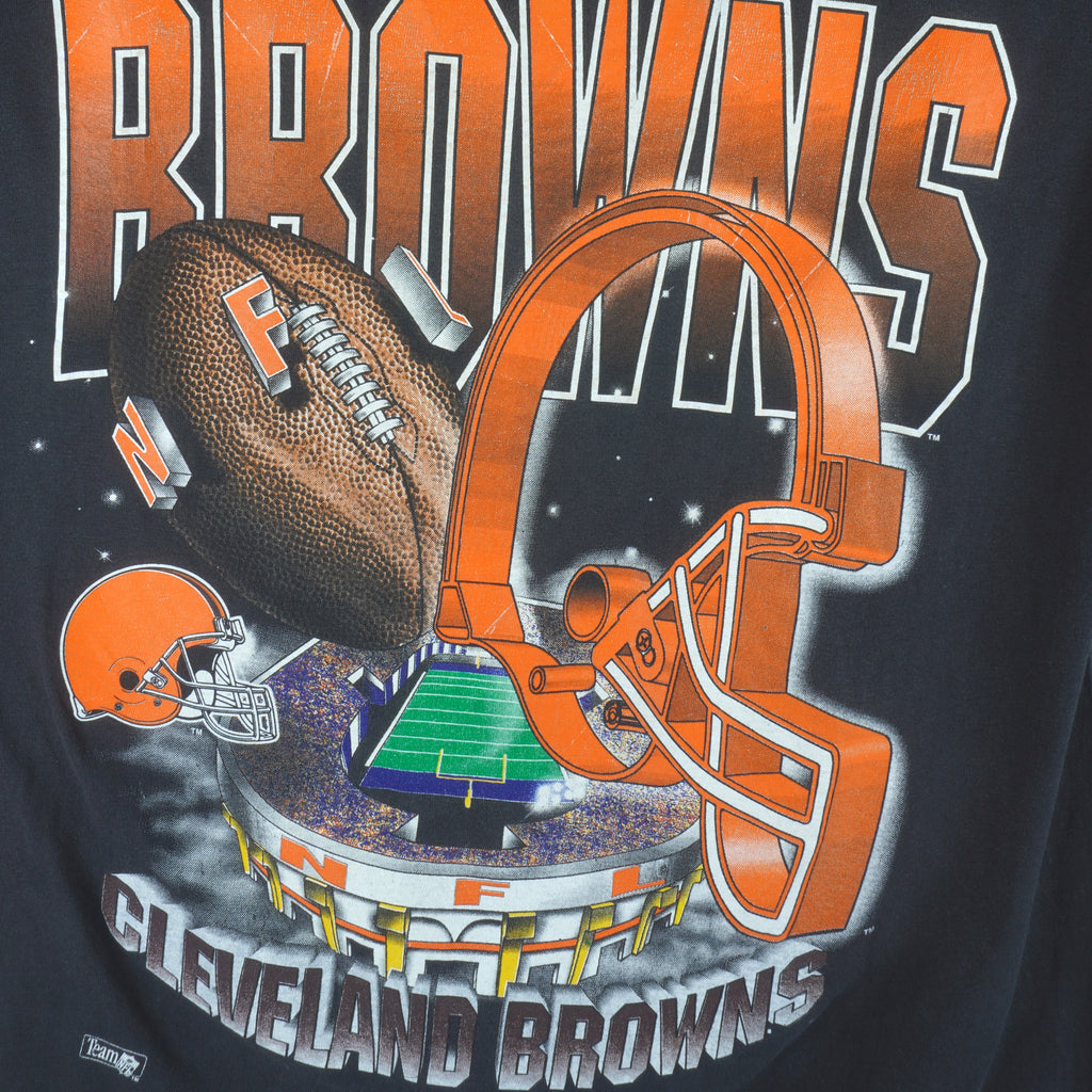 NFL (Pure Masic) - Cleveland Browns Helmet T-Shirt 1994 Large Vintage Retro Football
