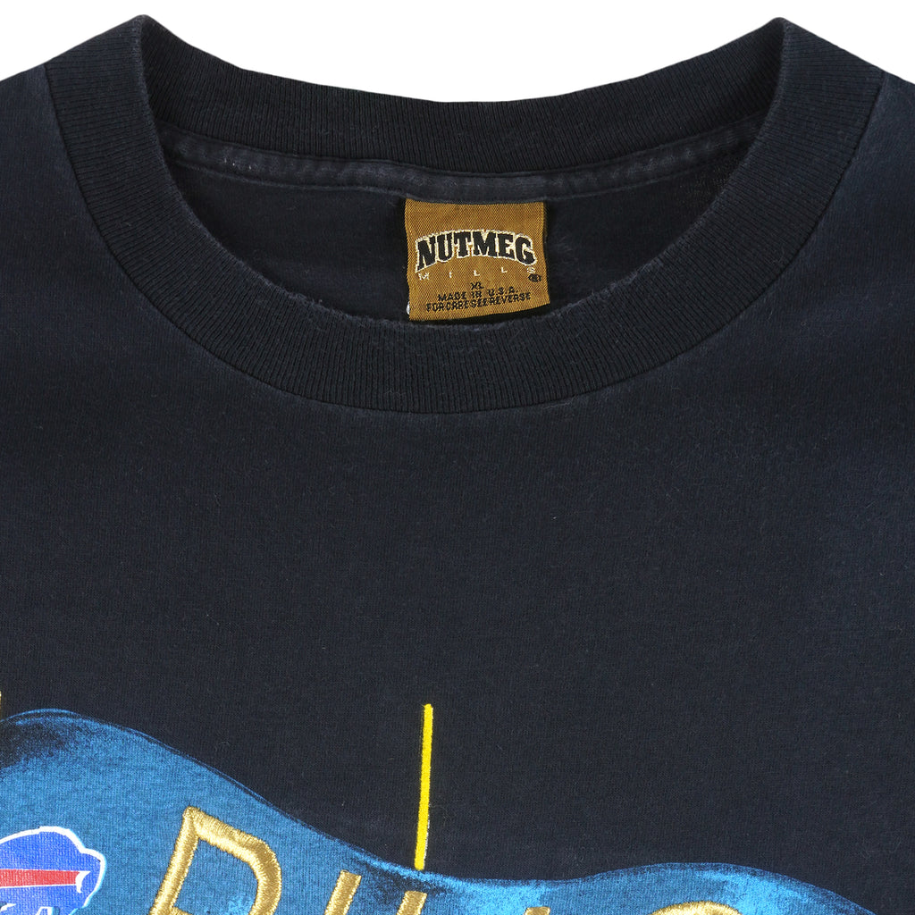 NFL (Nutmeg) - Buffalo Bills Big Logo T-Shirt 1993 X-Large Vintage Retro Football