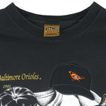MLB (Nutmeg) - Baltimore Orioles Embroidered T-Shirt 1990s Large Vintage Retro Baseball