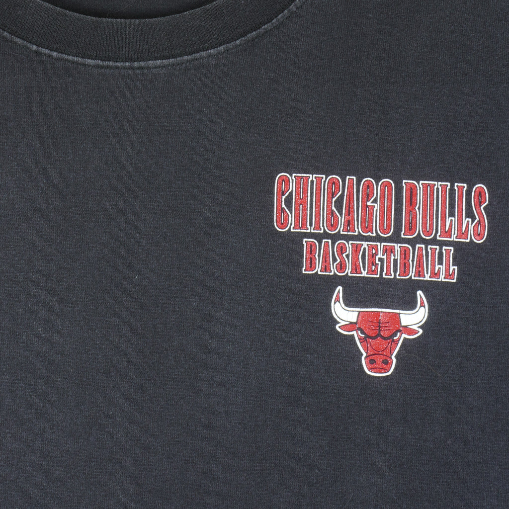 NBA - Black Chicago Bulls Crew Neck Sweatshirt 1990s Vintage Retro Basketball