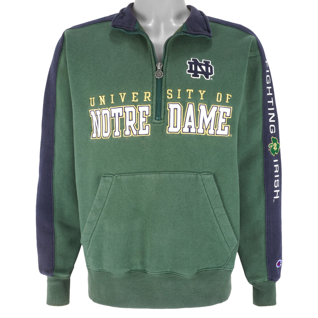 Champion - Notre Dame Fighting Irish Embroidered Sweatshirt 1990s Small Vintage Retro College