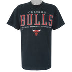 NBA (Pro Player) - Black Chicago Bulls T-Shirt 1990s Large Vintage Retro Basketball