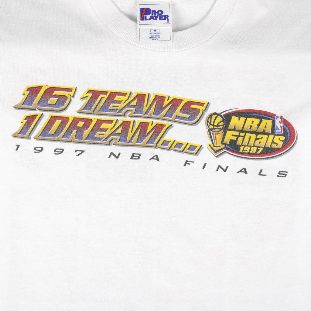 NBA (Pro Player) - 16 Teams 1 Dream Logo Finals T-Shirt 1997 Medium Vintage Retro Basketball