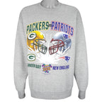 NFL (Lee) - Packers VS Patriots Crew Neck Sweatshirt 1997 Large Vintage Retro Football