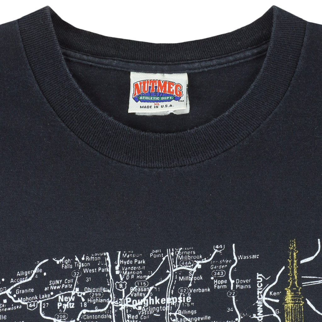 NFL (Nutmeg) - New York Giants City Stadium Map T-Shirt 1990s X-Large Vintage Retro Football