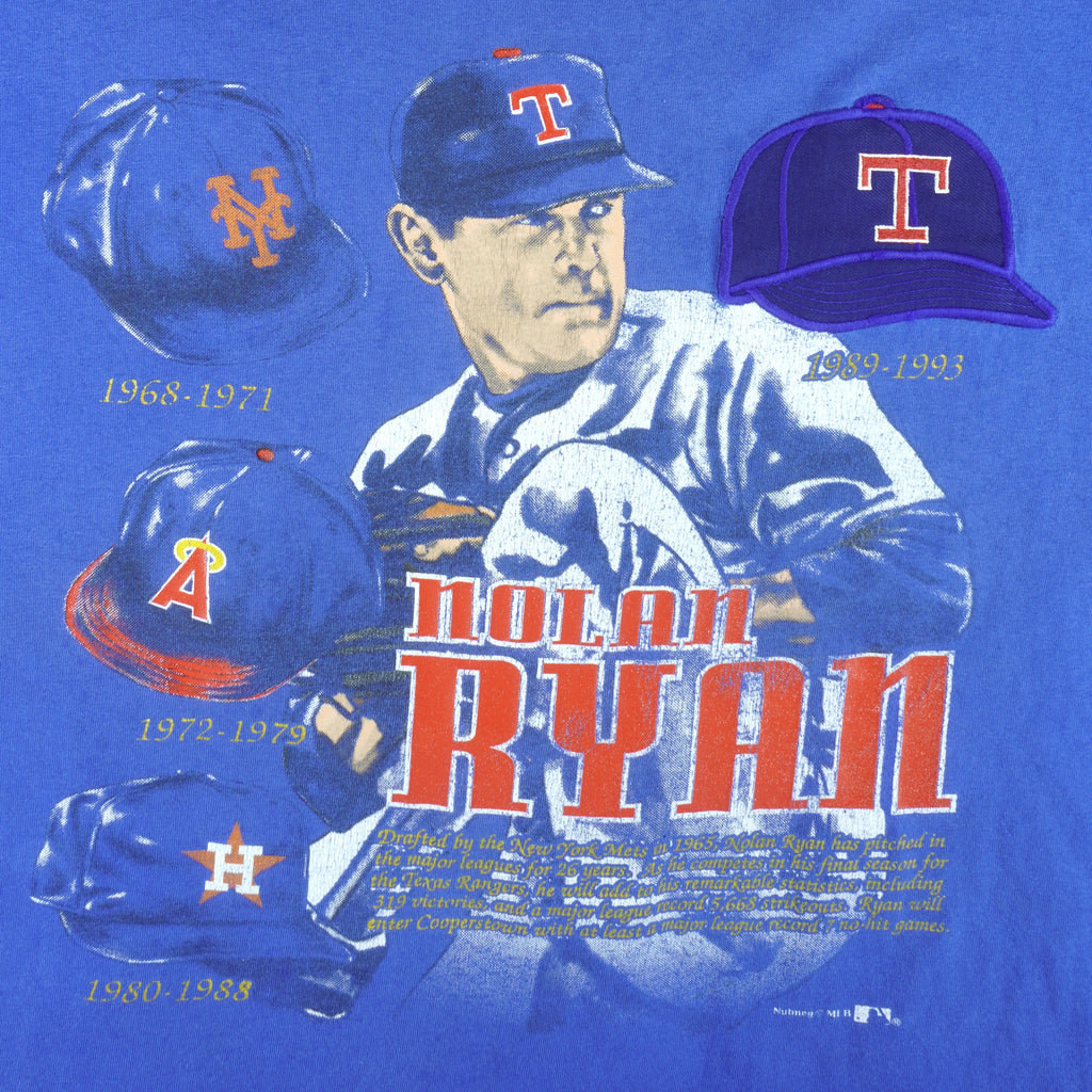 MLB (Nutmeg) - Texas Rangers Nolan Ryan Embroidered T-Shirt 1990s X-Large Vintage Retro Baseball