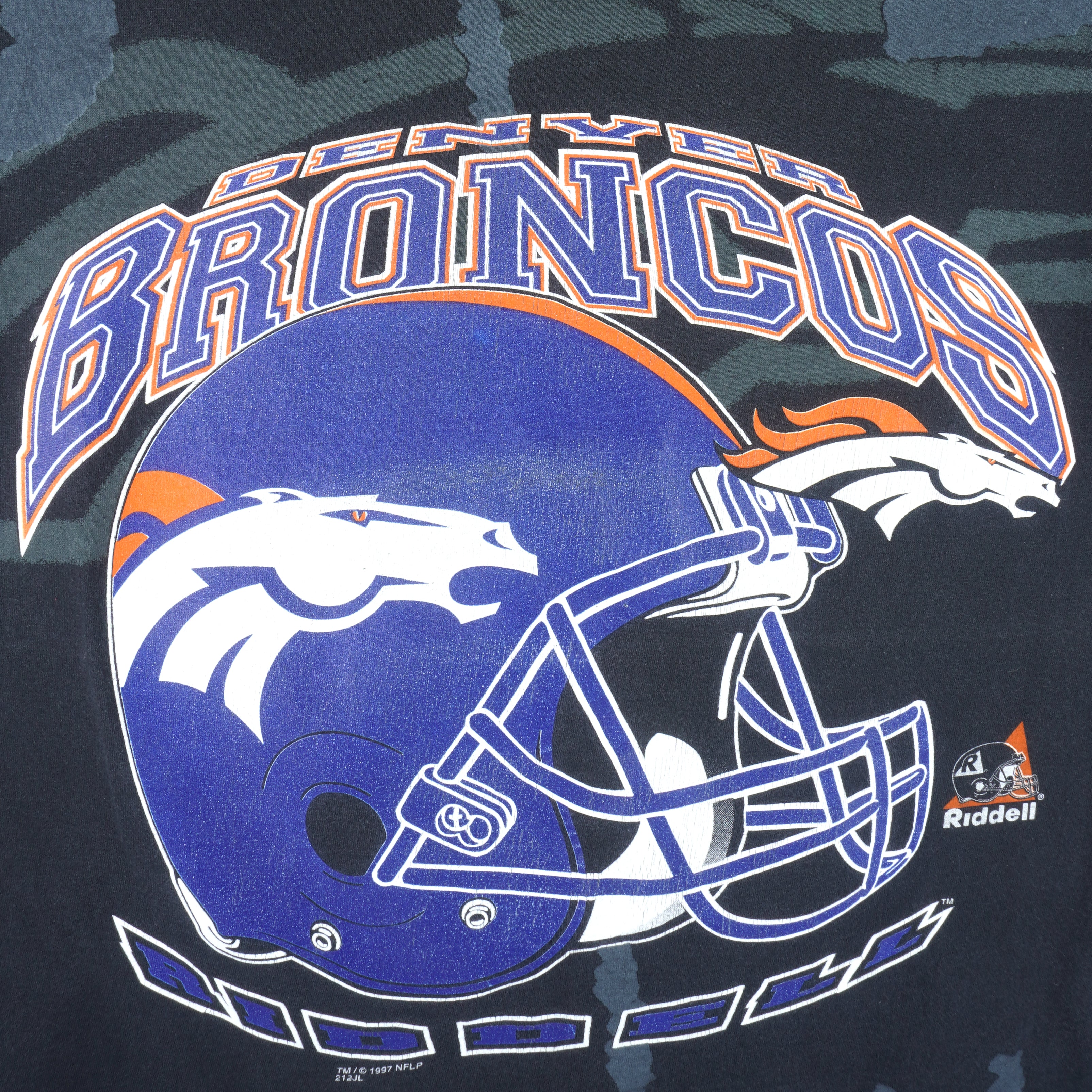 NFL (Riddell) - Denver Broncos Big Logo T-Shirt 1997 Medium Vintage Retro Football