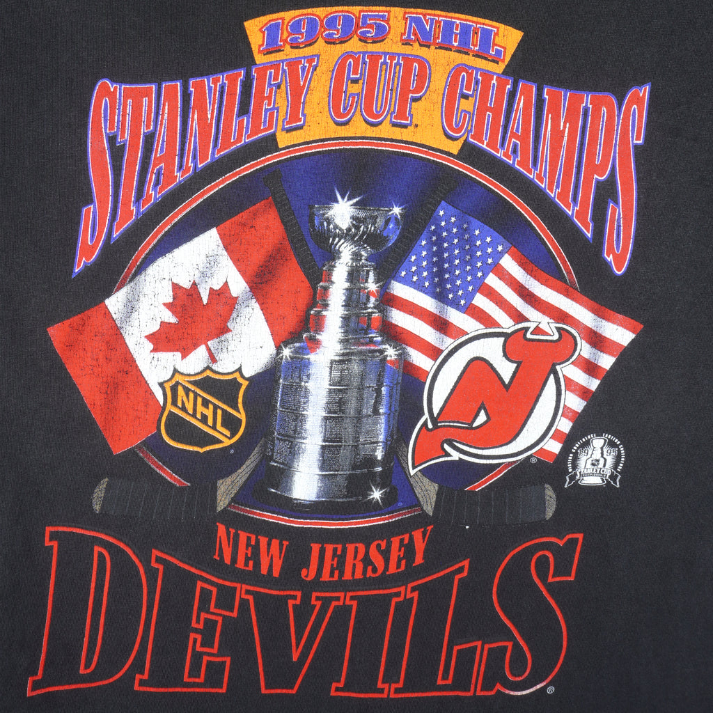 Starter - New Jersey Devils Stanley Cup Champs T-Shirt 1995 Large Vintage Retro Hockey