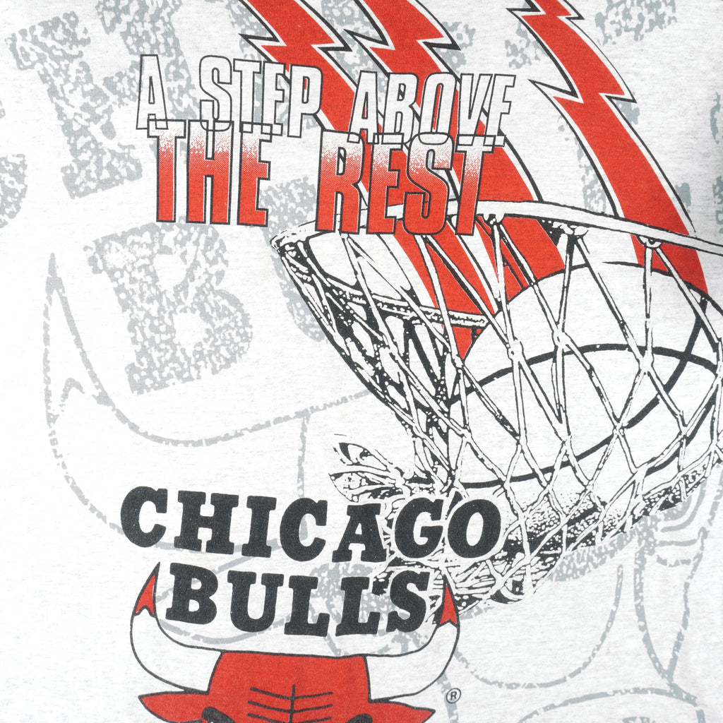 Starter - Chicago Bulls A Step Above The Rest T-Shirt 1990s X-Large Vintage Retro Basketball