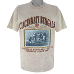 NFL (Nutmeg) - Cincinnati Bengals Since 1967 T-Shirt 1990s Large Vintage Retro Football