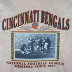 NFL (Nutmeg) - Cincinnati Bengals Since 1967 T-Shirt 1990s Large Vintage Retro Football