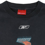 Reebok - NCAA Charlotte Bobcats Basketball T-Shirt 1990s X-Large Vintage Retro Basketball