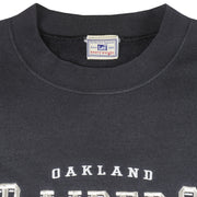 NFL (Lee) - Oakland Raiders Embroidered Crew Neck Sweatshirt 1990s Large Vintage Retro Football
