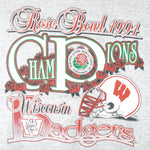 NCAA (Tultex) - University Of Wisconsin Badgers Crew Neck Sweatshirt 1994 Medium Vintage Retro College