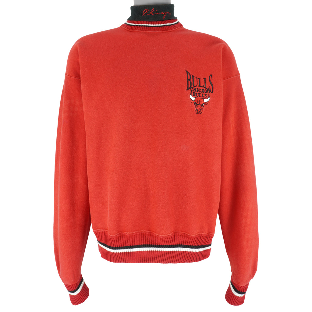 NBA (The Game) - Chicago Bulls Turtleneck Sweatshirt 1990s Large Vintage Retro Basketball