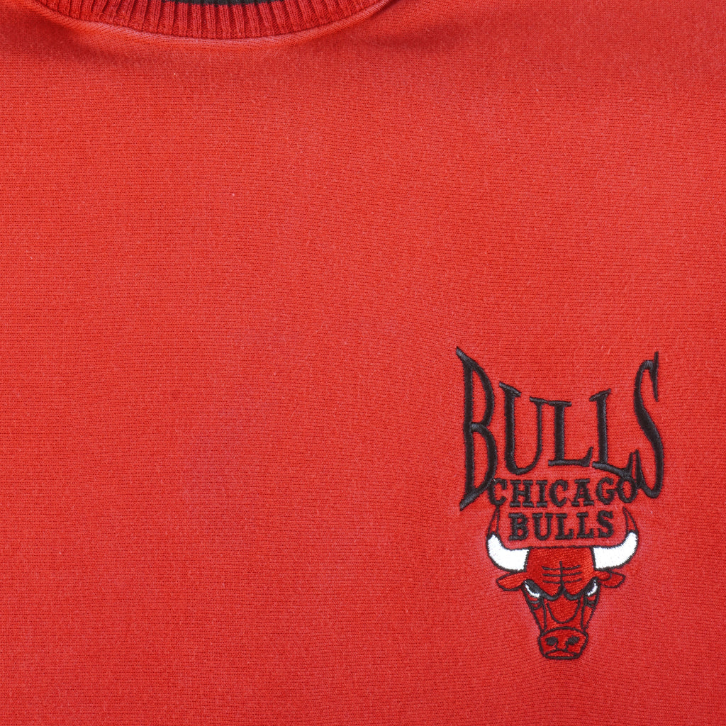 NBA (The Game) - Chicago Bulls Turtleneck Sweatshirt 1990s Large Vintage Retro Basketball