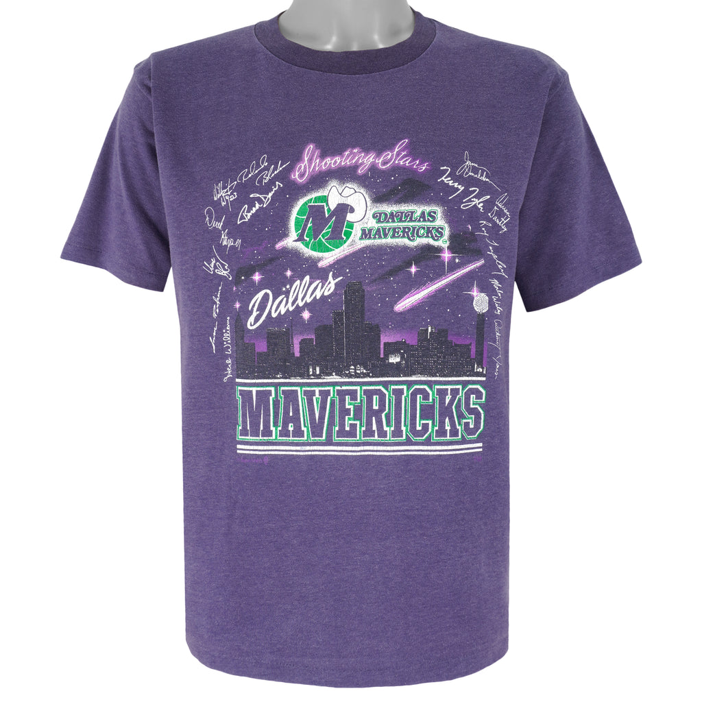 NBA (Super Shirts) - Dallas Mavericks Shooting Stars Autographed T-Shirt 1990s Large Vintage Retro Basketball