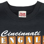 NFL (team Rated) - Cincinnati Bengals Helmet Crew Neck Sweatshirt 1990s Large Vintage Retro Football