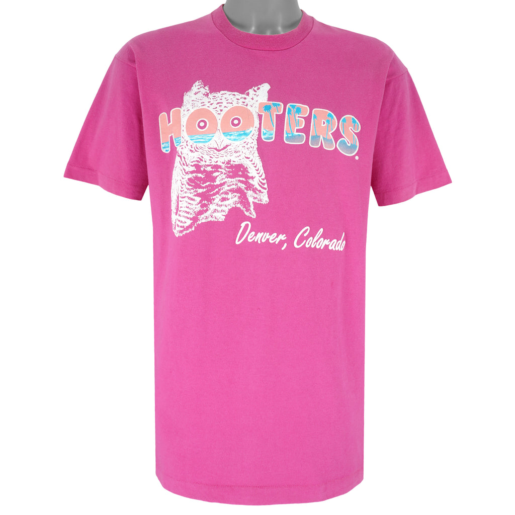 Vintage - Denver Colorado Hooters T-Shirt 1990s X-Large Vintage Retro