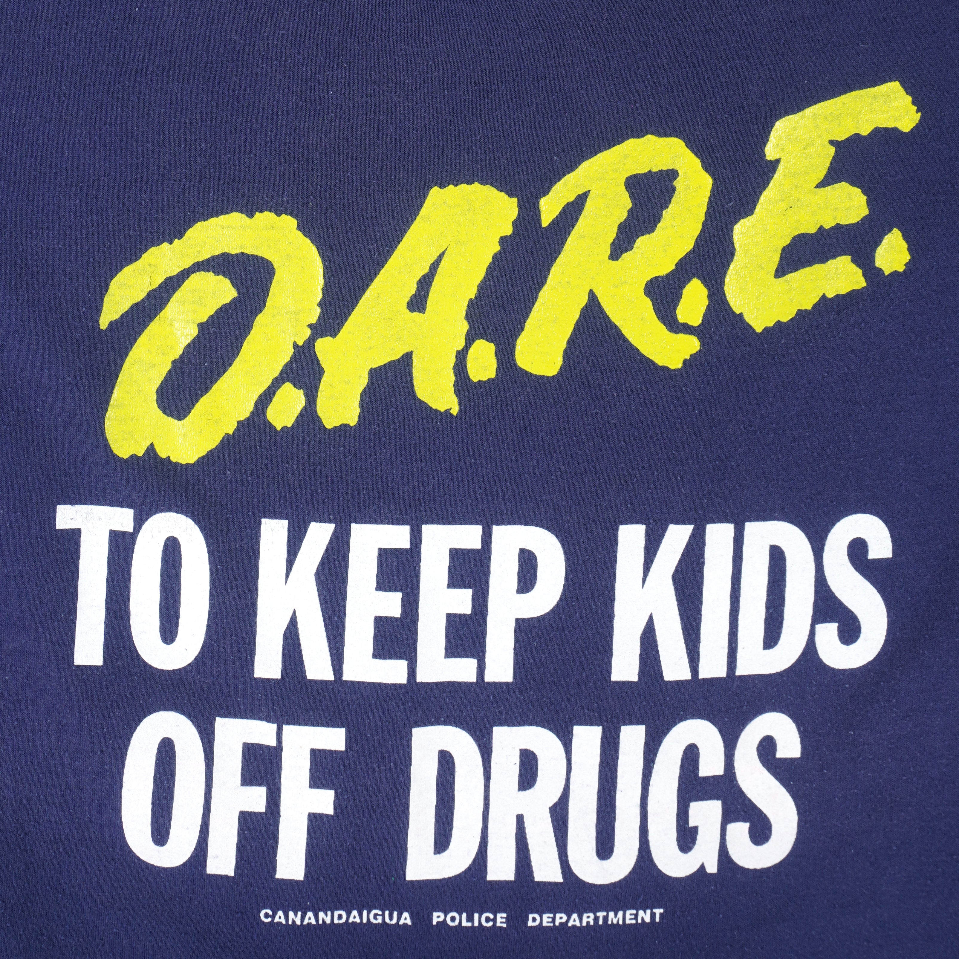 Vintage - Dare to Keep Kids Off Drugs Single Stitch T-Shirt 1990s Large Vintage Retro