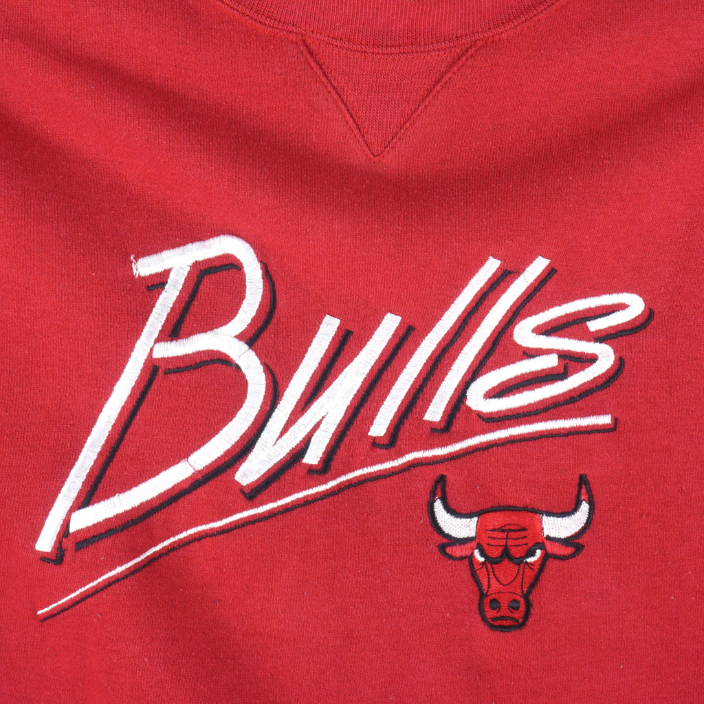 NBA (Brandon Sportswear) - Chicago Bulls Embroidered Sweatshirt 1990s X-Large Vintage Retro Basketball