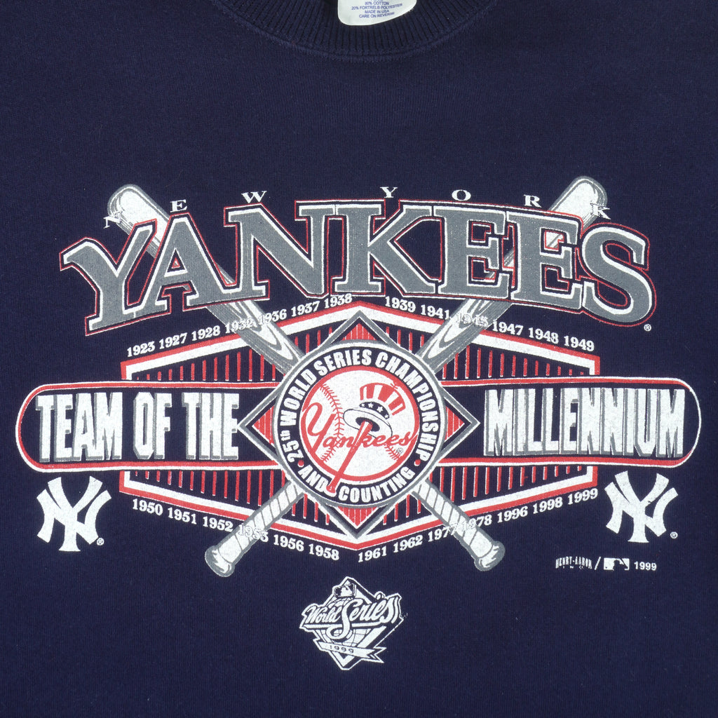 MLB (Santee) - New York Yankees Eeam Of Millennium Sweatshirt 1999 XX-Large Vintage Retro Baseball