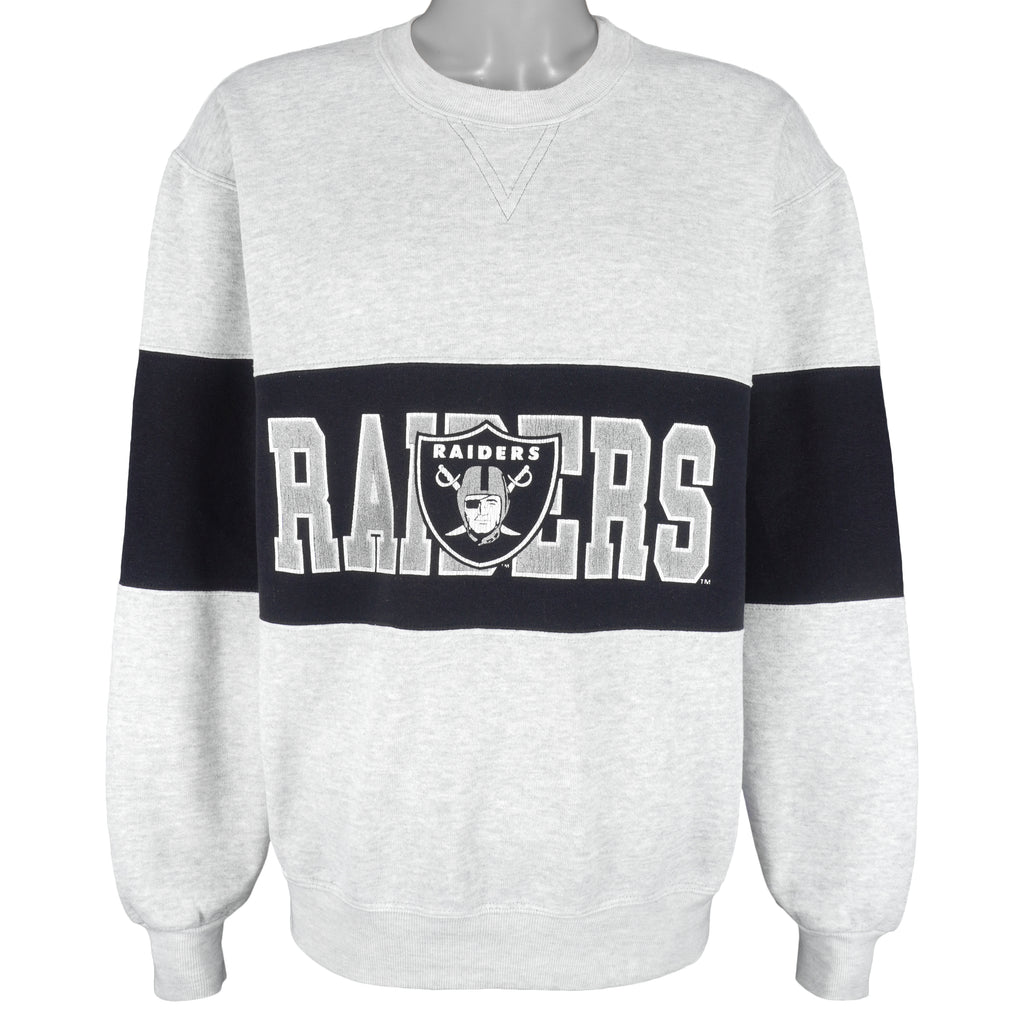 NFL - Oakland Raiders Big Logo Crew Neck Sweatshirt 1990s XX-Large Vintage Retro Football