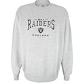 NFL (Lee) - Oakland Raiders Embroidered Crew Neck Sweatshirt 1990s Large Vintage Retro Football