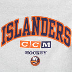 Vintage NHL (CCM) - New York Islanders Embroidered Crew Neck Sweatshirt 1990s Large Hockey
