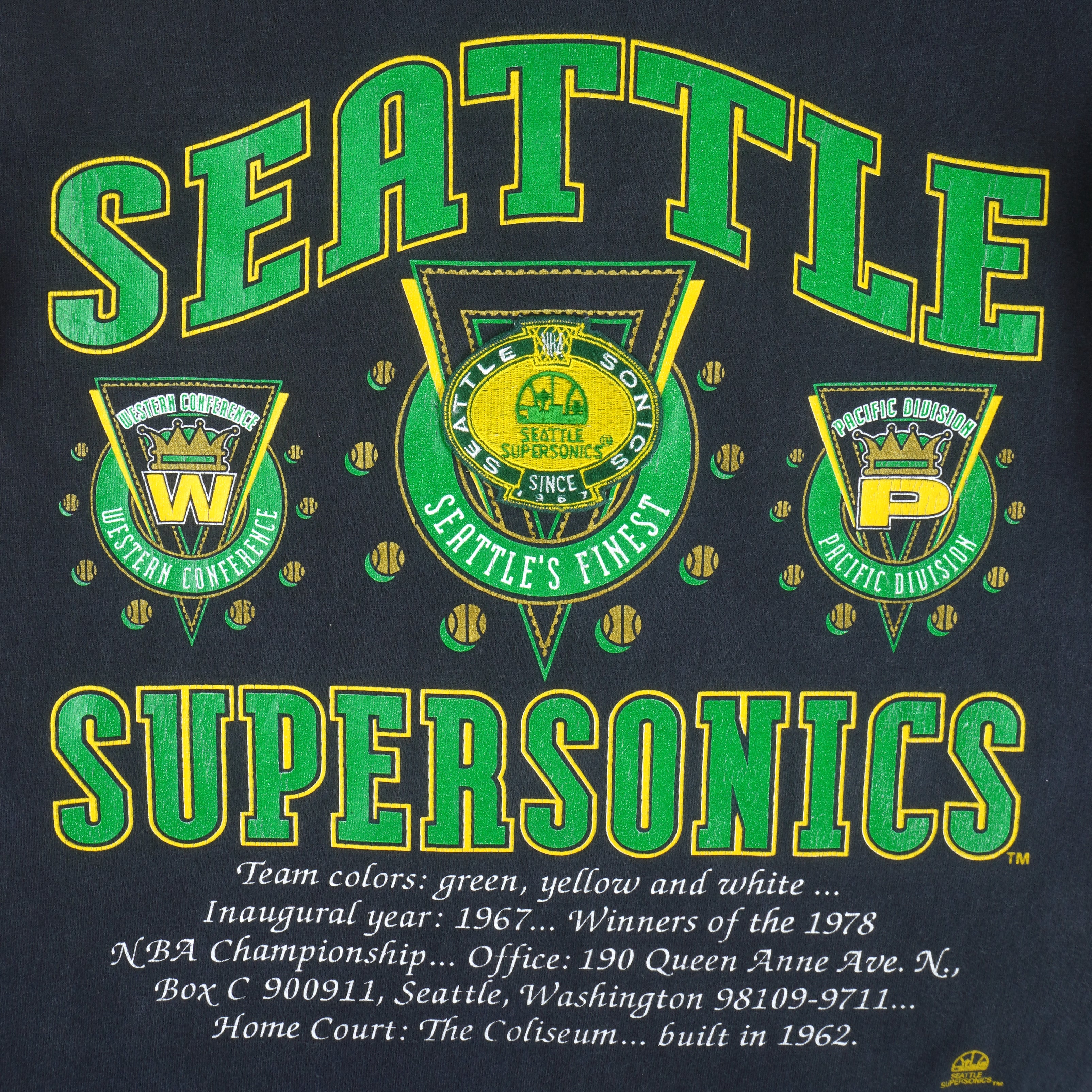 NBA (Home Team) - Seattle SuperSonics T-Shirt 1990s Medium Vintage Retro Basketball