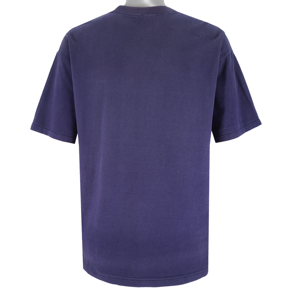 NHL (Dogger) - New York Islanders Embroidered T-Shirt 1990s Large Vintage Retro Hockey