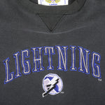 NHL (Logo 7) - Tampa Bay Lightning Embroidered Crew Neck Sweatshirt 1990s Large Vintage Retro Hockey