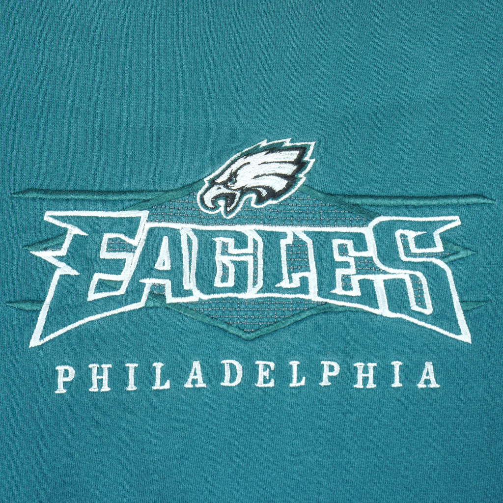 NFL (Logo Athletic) - Philadelphia Eagles Spell-Out Crew Neck Sweatshirt 1990s X-Large Vintage Football