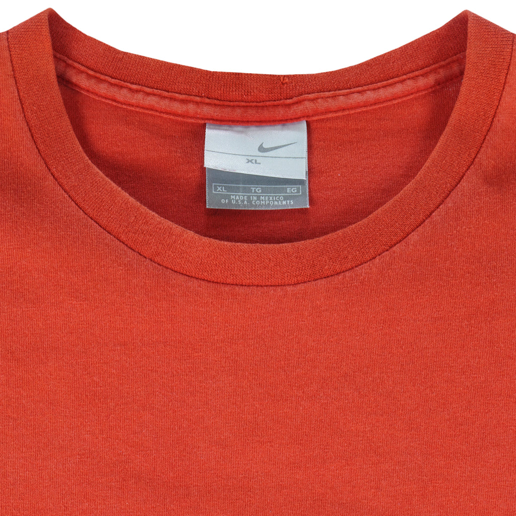 Nike - Red Classic T-Shirt 2000s X-Large Vintage Retro