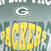 NFL (Magic Johnson Ts) - Green Bay Packers AOP T-Shirt 1990s Large Vintage Retro Football