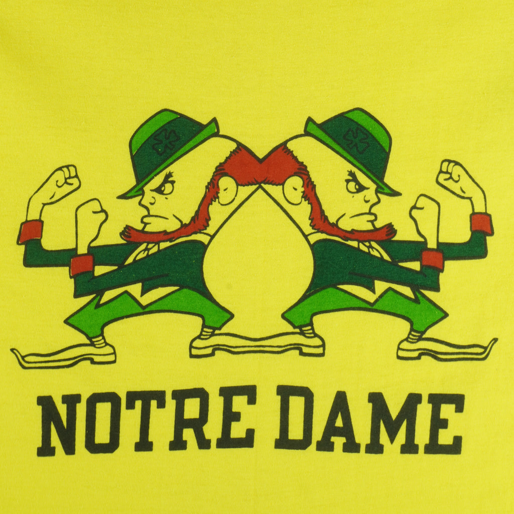 Champion - Yellow Notre Dame Fighting Irish T-Shirt 1990s X-Large Vintage Retro College