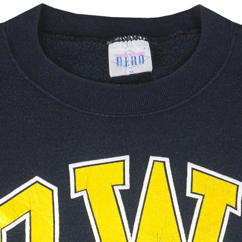 NCAA (Hero) - University of Iowa Crew Neck Sweatshirt 1990 X-Large Vintage Retro Football College