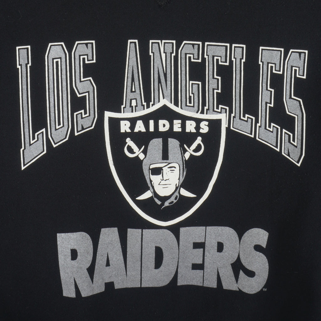 NFL (Russell Athletic) - Oakland Raiders Big Logo Crew Neck Sweatshirt 1990s Large Vintage Retro Football