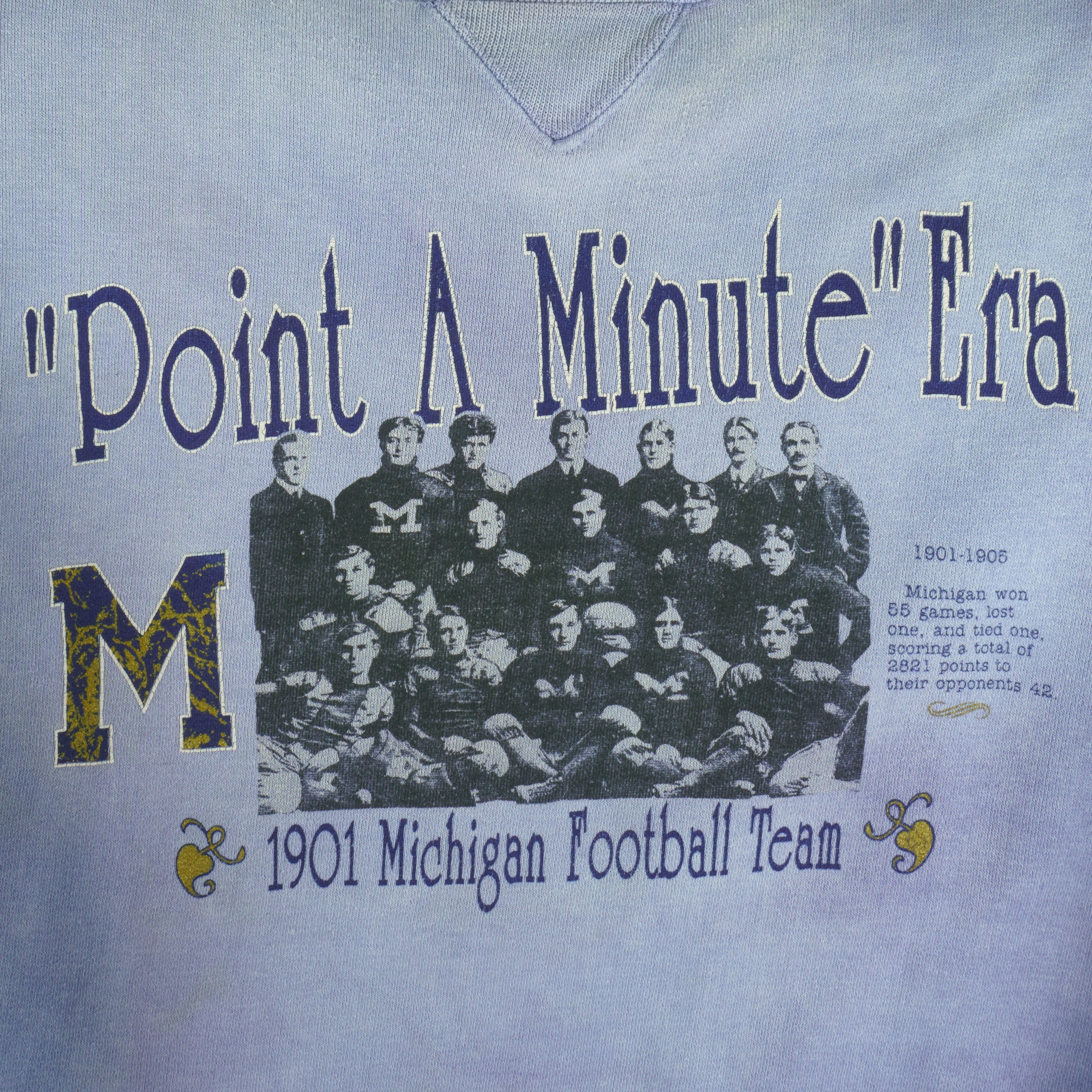 NCAA (Galt Sand) - Michigan 1901 "Point A Minute" Era Crew Neck Sweatshirt 1990s X-Large Vintage Retro Football