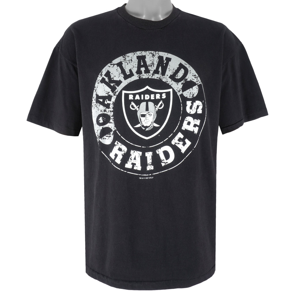 NFL (Hanes) - Oakland Raiders Single Stitch T-Shirt 1997 X-Large Vintage Retro Football