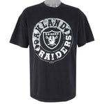 NFL (Hanes) - Oakland Raiders Single Stitch T-Shirt 1997 X-Large Vintage Retro Football