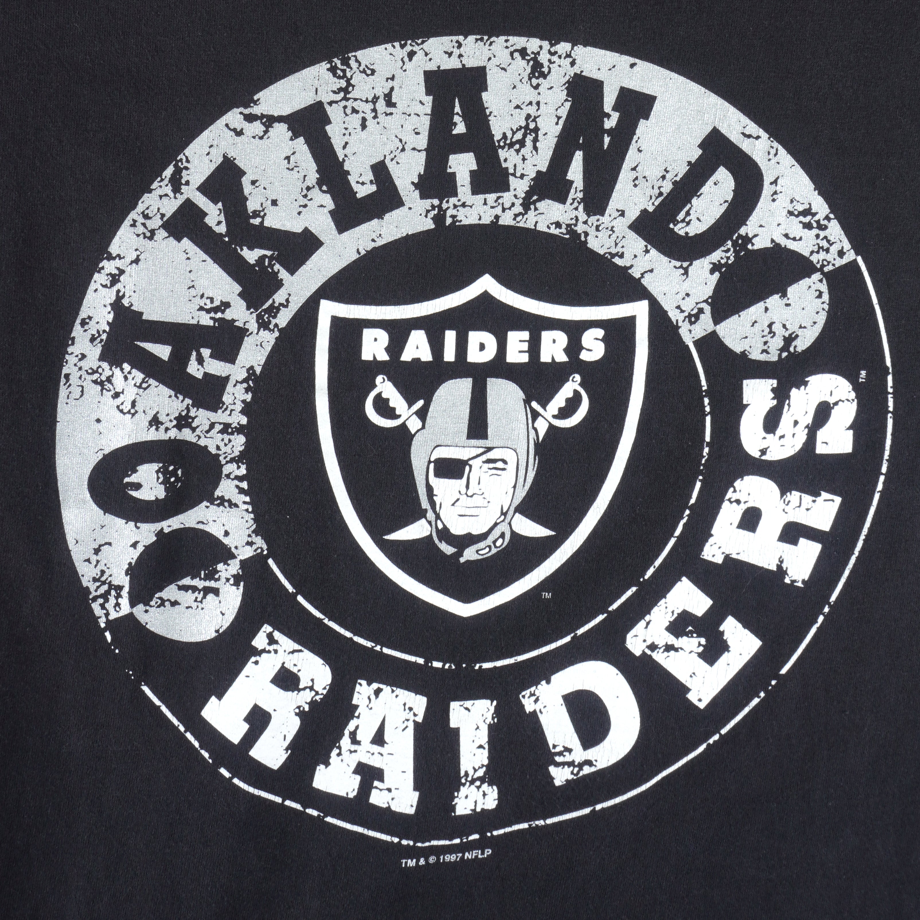 NFL (Hanes) - Oakland Raiders Single Stitch T-Shirt 1997 X-Large Vintage Retro Football